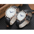 Yxl-565 Relojes de acero inoxidable de cuarzo Correa de cuero para hombres Reloj de pulsera de lujo para hombre
